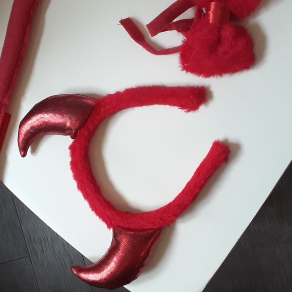 Devil costume accessories 🍎 - Picture 2 of 4